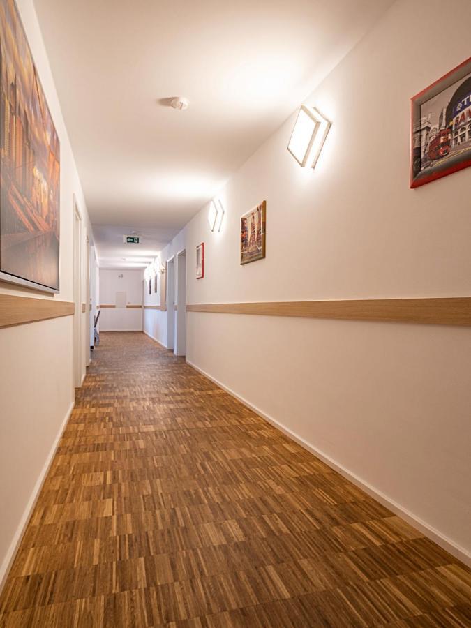 Pension Zum Bergmann Bohlen  Luaran gambar