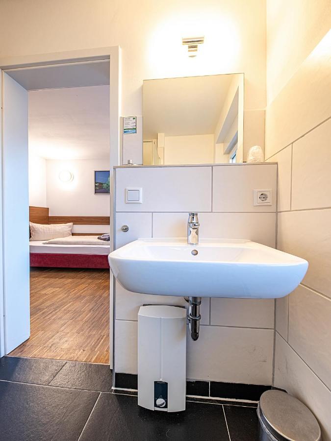 Pension Zum Bergmann Bohlen  Bilik gambar